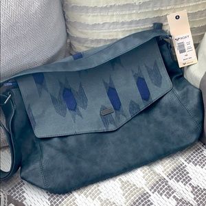Roxy crossbody purse